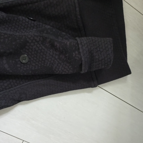 New with tag!!Lululemon  limited edition scuba hoodie sz8 940 of 5500 - Picture 5 of 7